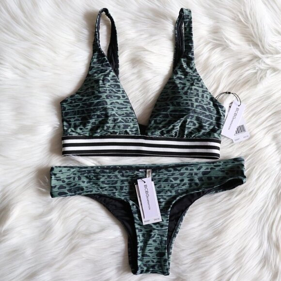 NEW BCBGeneration Green Leopard Print Bikini Bathing Suit Set Size Medium - Picture 1 of 9
